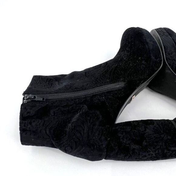Kensie Black Velvet Floral Emeline Block heel boot bootie size 8.5 Platform Goth - Picture 7 of 14